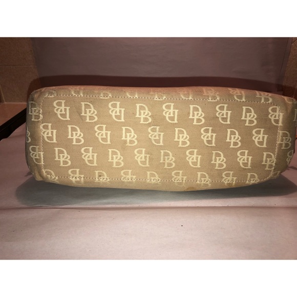 Dooney & Bourke Handbag - Picture 9 of 15